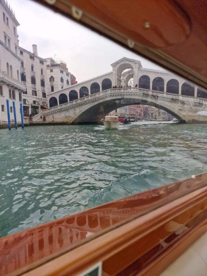 Appartamento Al Centro Di Venezia 6 Posti Letto Eksteriør billede